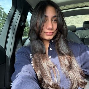 Meet your Posher, Julie